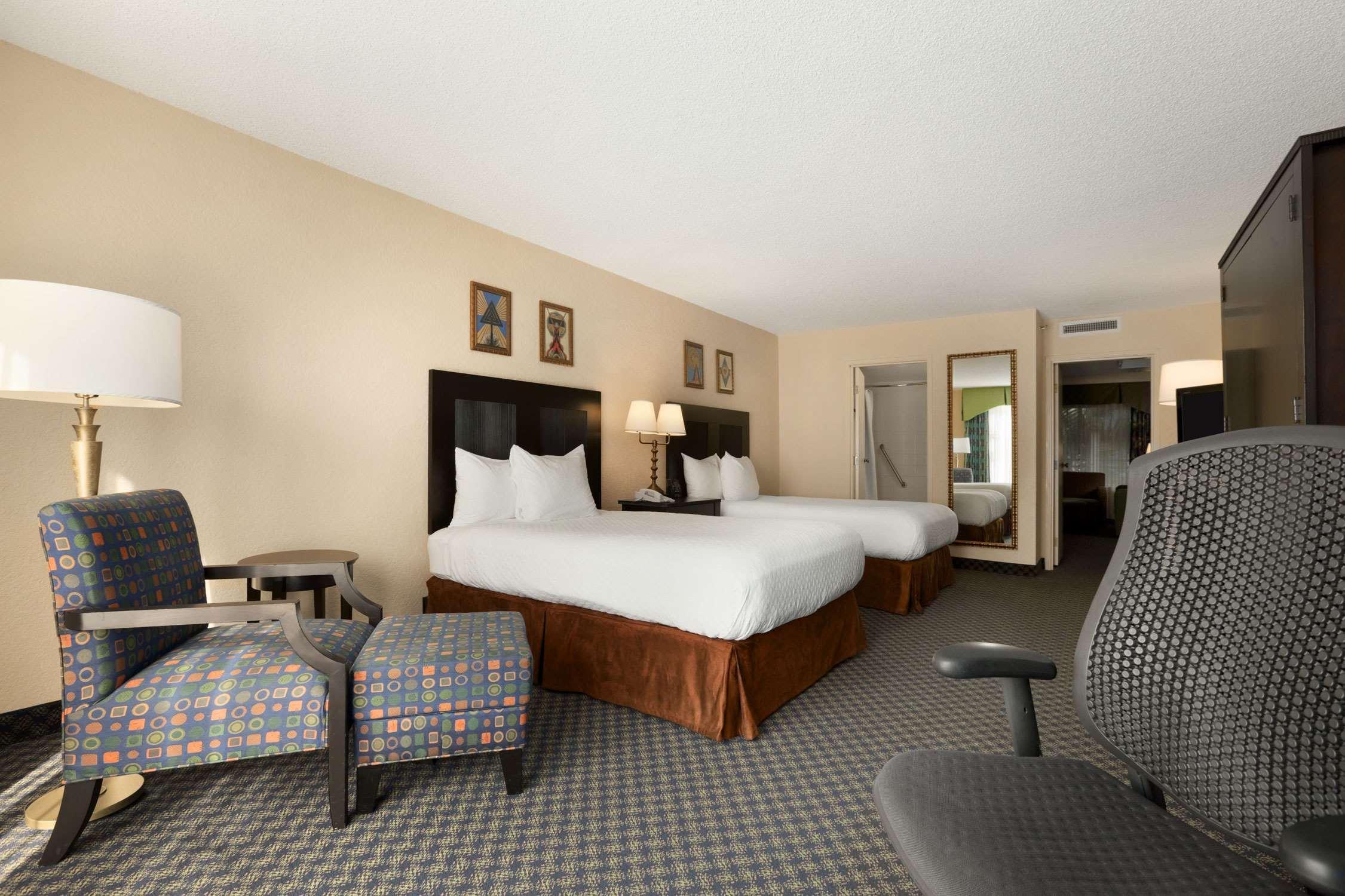 Embassy Suites By Hilton Miami International Airport Miami Springs Room photo