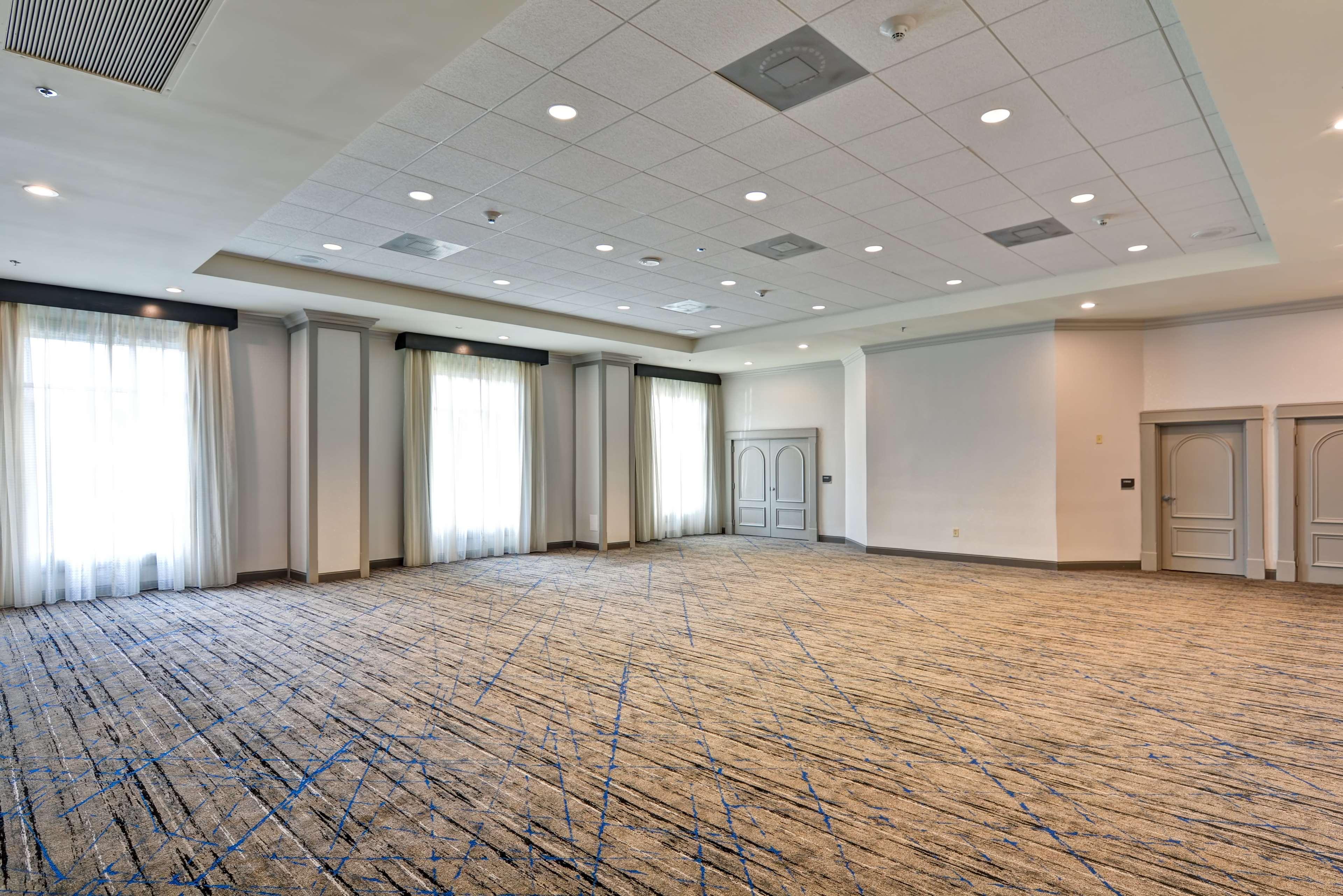 Embassy Suites By Hilton Miami International Airport Miami Springs Exterior photo