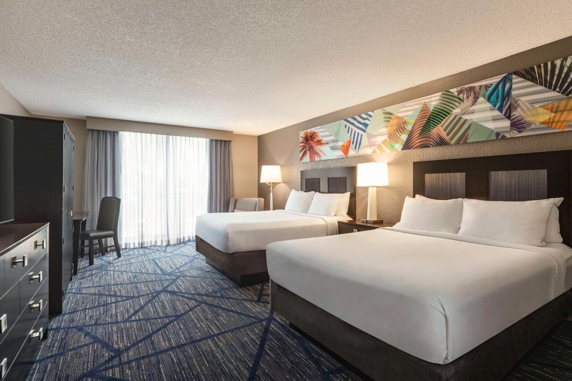 Embassy Suites By Hilton Miami International Airport Miami Springs Exterior photo